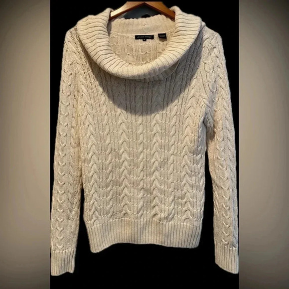 Jeanne Pierre Women’s 100% Cotton Cable Knit Cowl-neck Ivory Sweater EUC Medium. - Picture 2 of 8